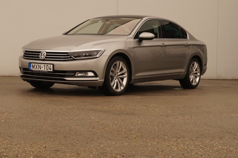 Még egy 15 milliós Passat sem tud Audi lenni