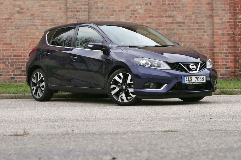 Teszt: Nissan Pulsar 1,6 DIG-T 190 LE