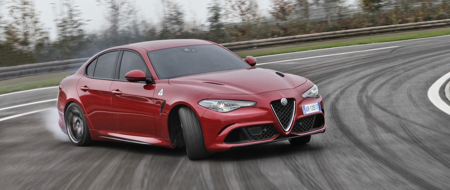Itt a BMW-verő Alfa!