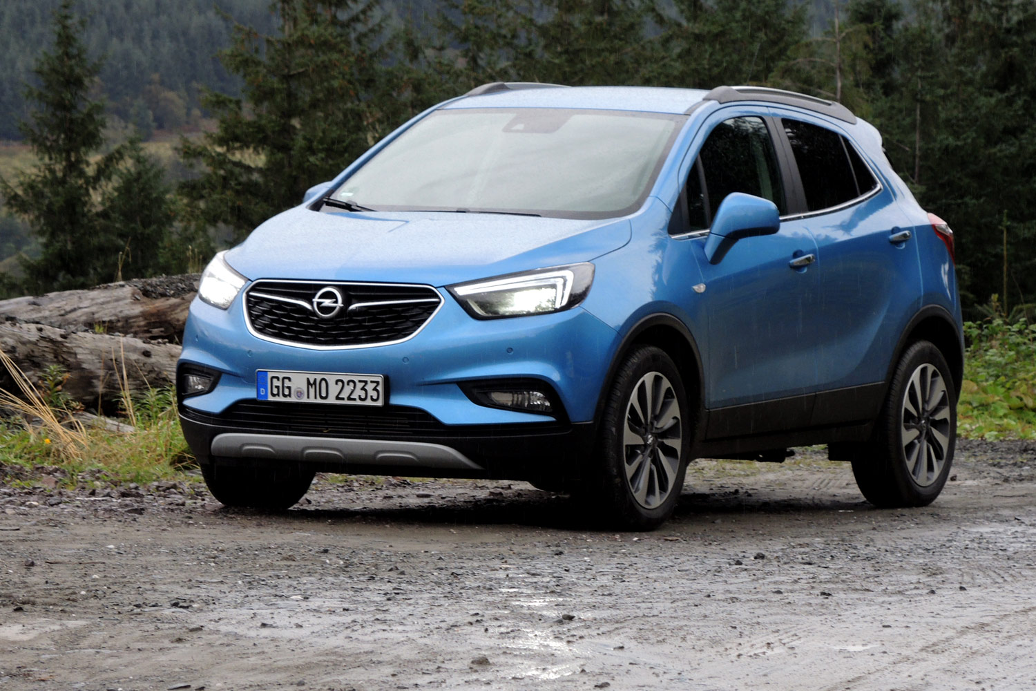 Férfiassággal hódítana az Opel Mokka X