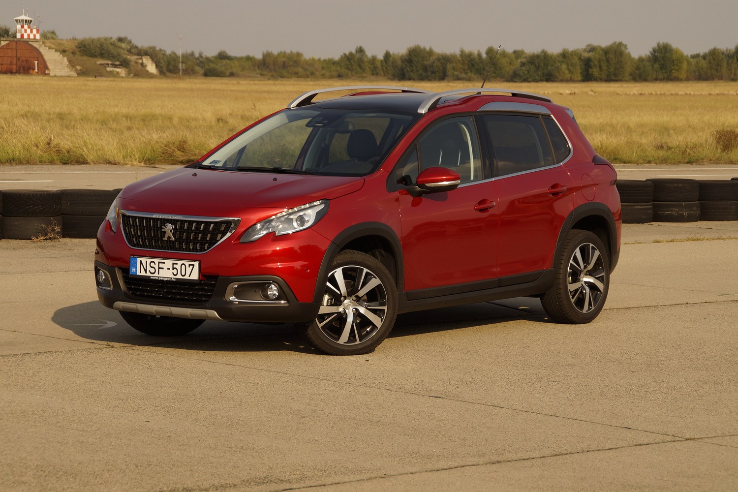 Nem frissebb, inkább komolyabb lett a Peugeot 2008