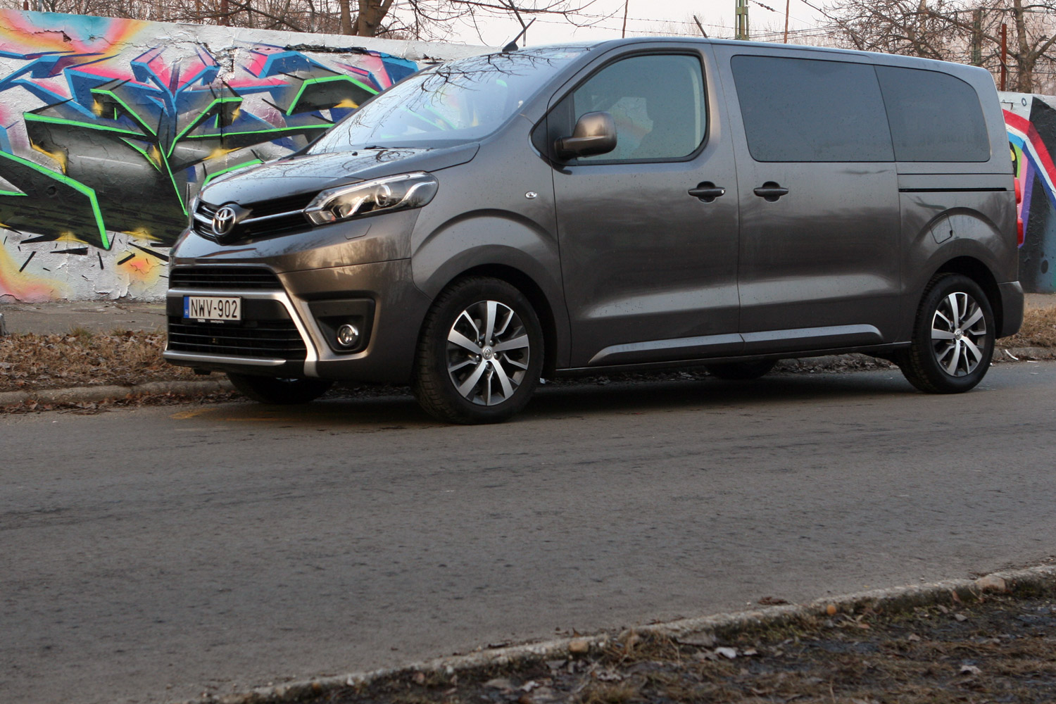 Jól rejti árát az óriás-Toyota