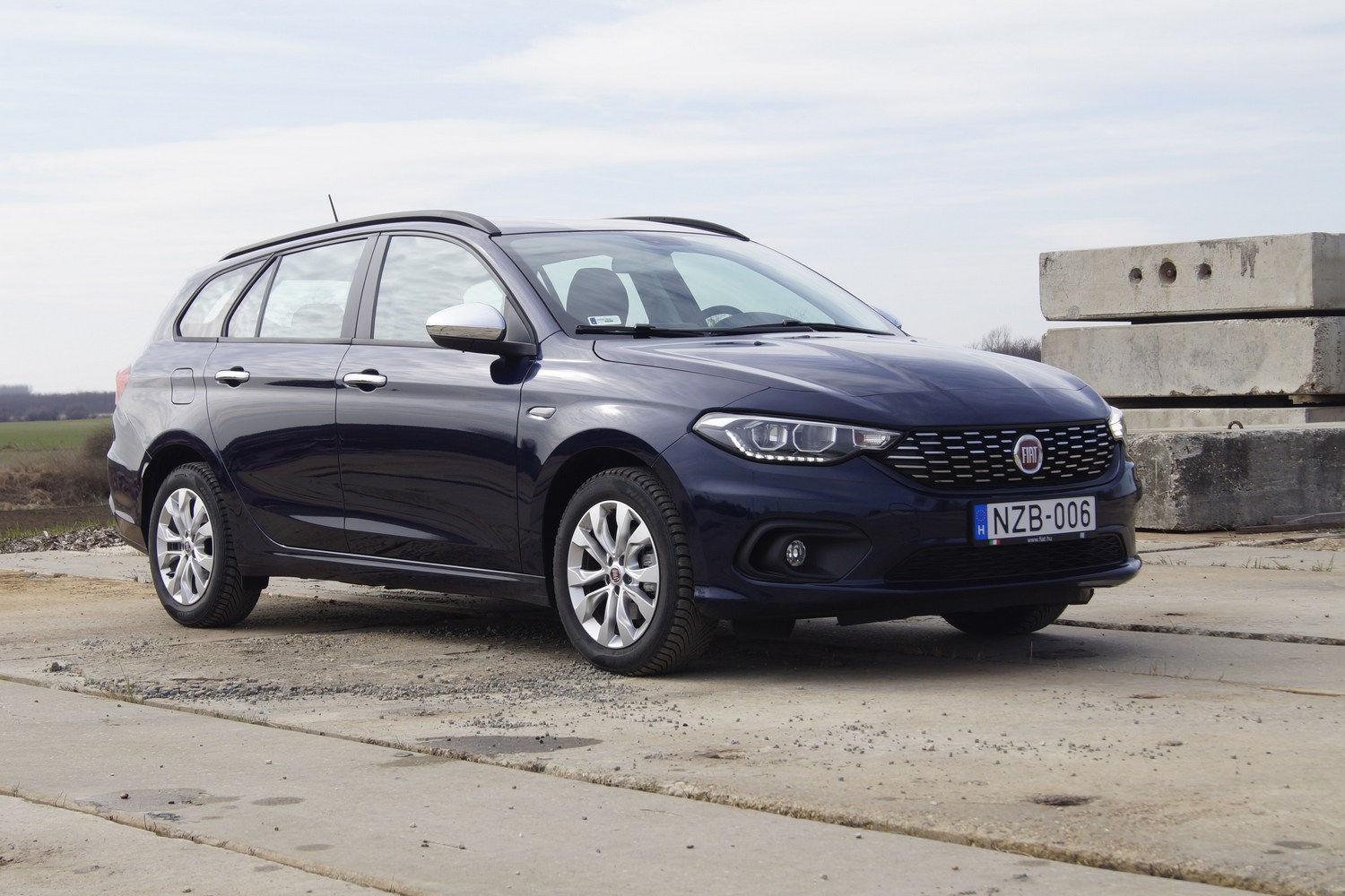 Mit tud a Fiat nagy családi kombija?