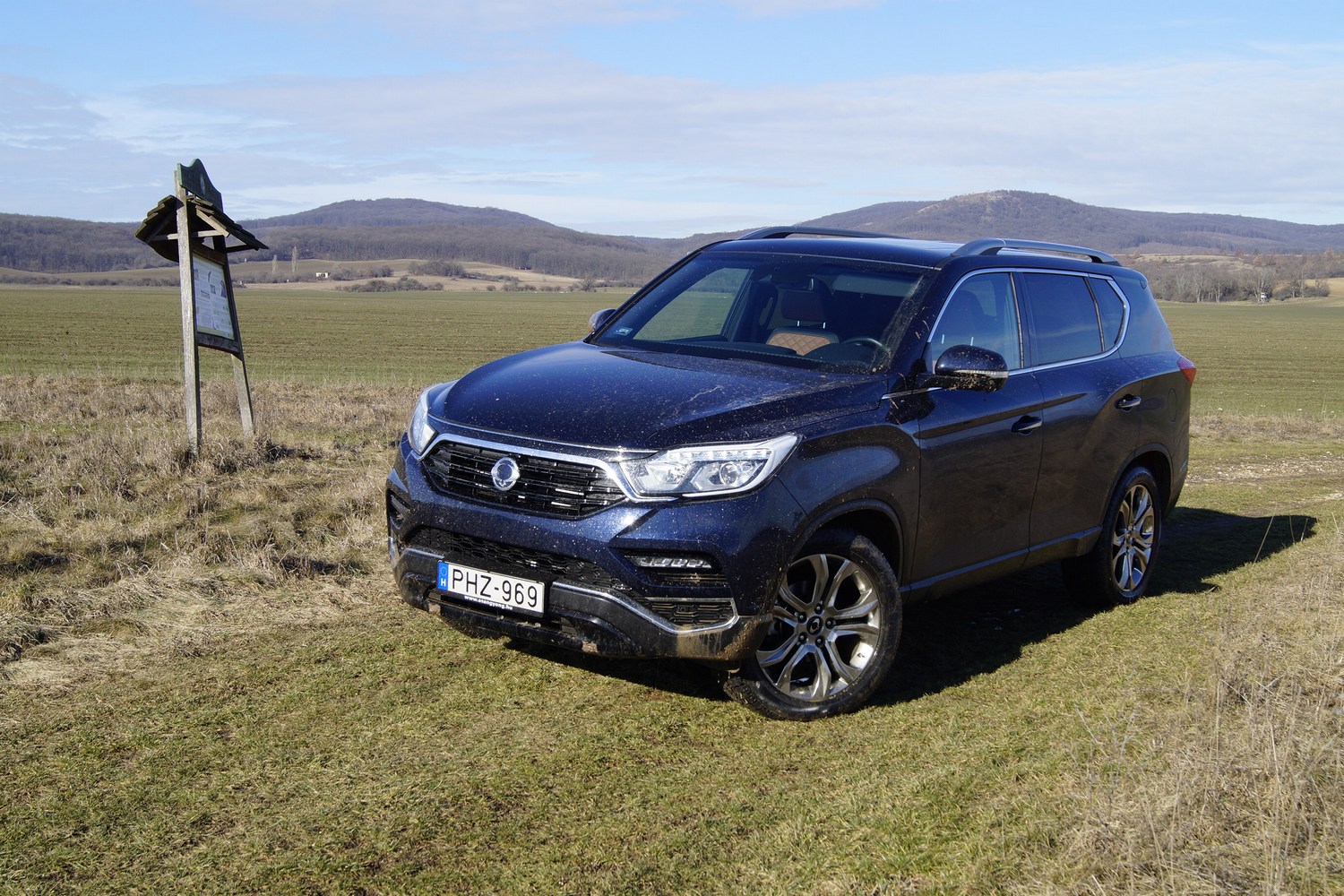 Mit tud a koreai Land Cruiser?