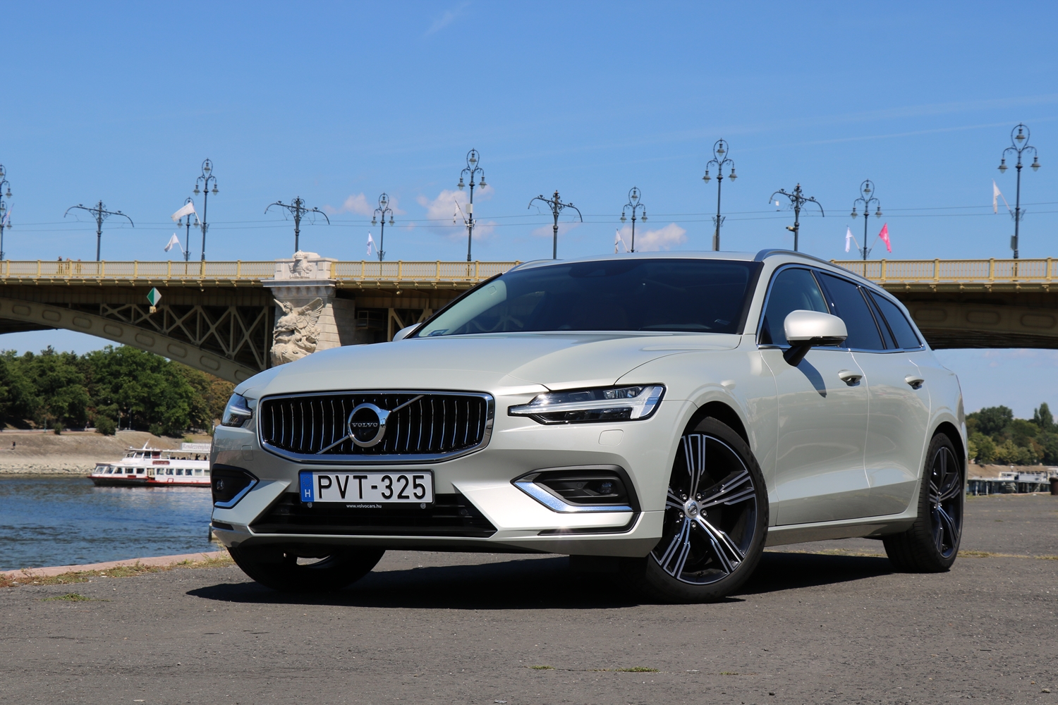 Mégis, kinek szánta a Volvo ezt az autót?