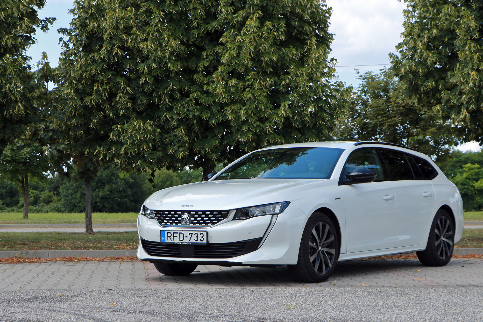 Teszt: Peugeot 508 SW GT Line 2.0 BlueHDI