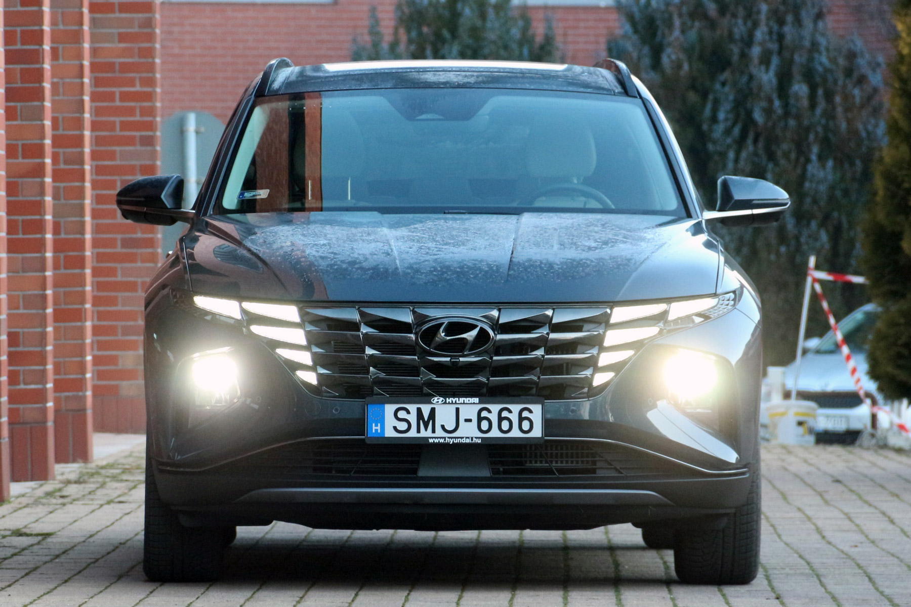 Nem viccelt a Hyundai az új hibrid Tucsonnal