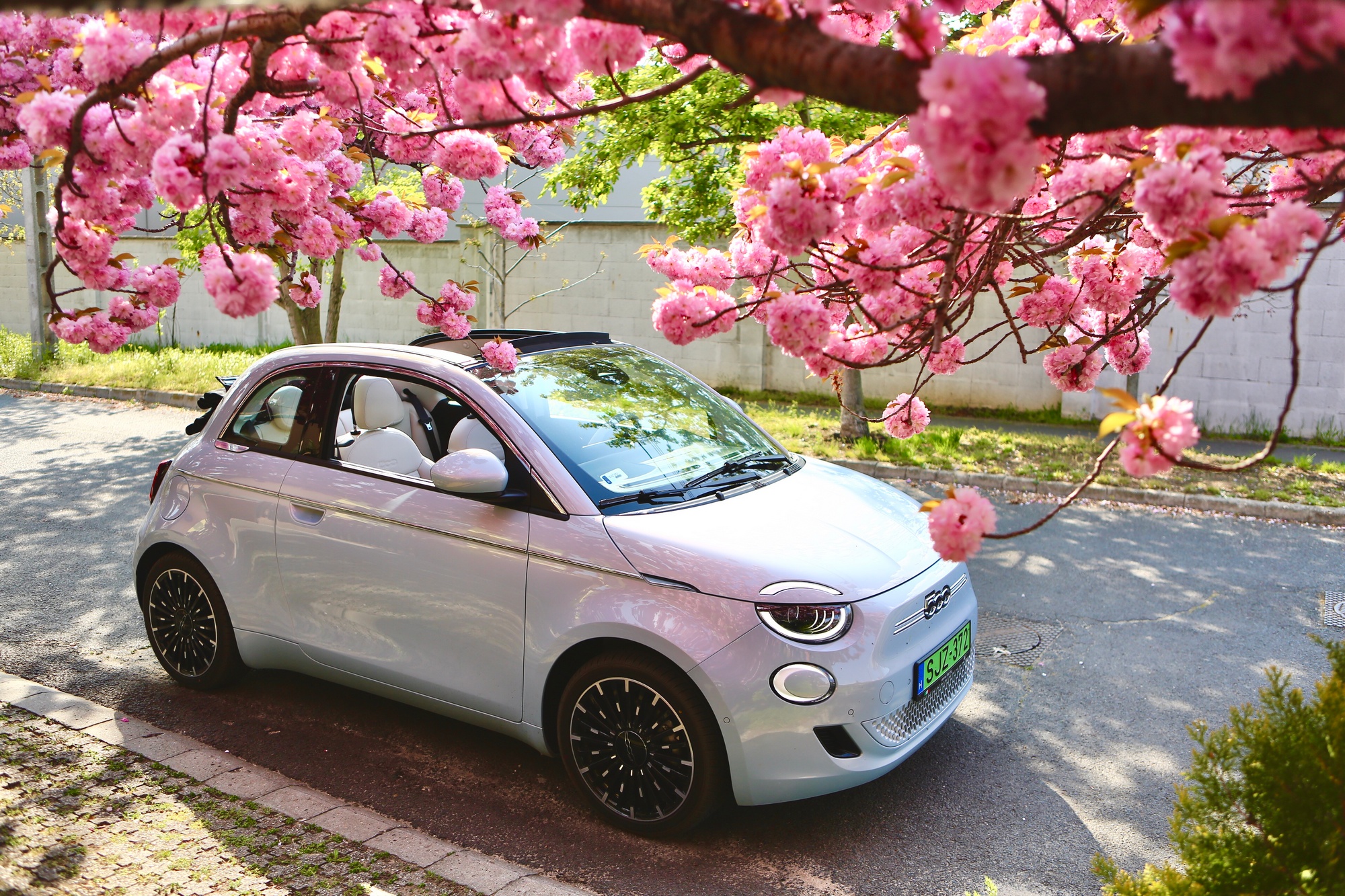 Cukorfalat újratöltve - Fiat 500e
