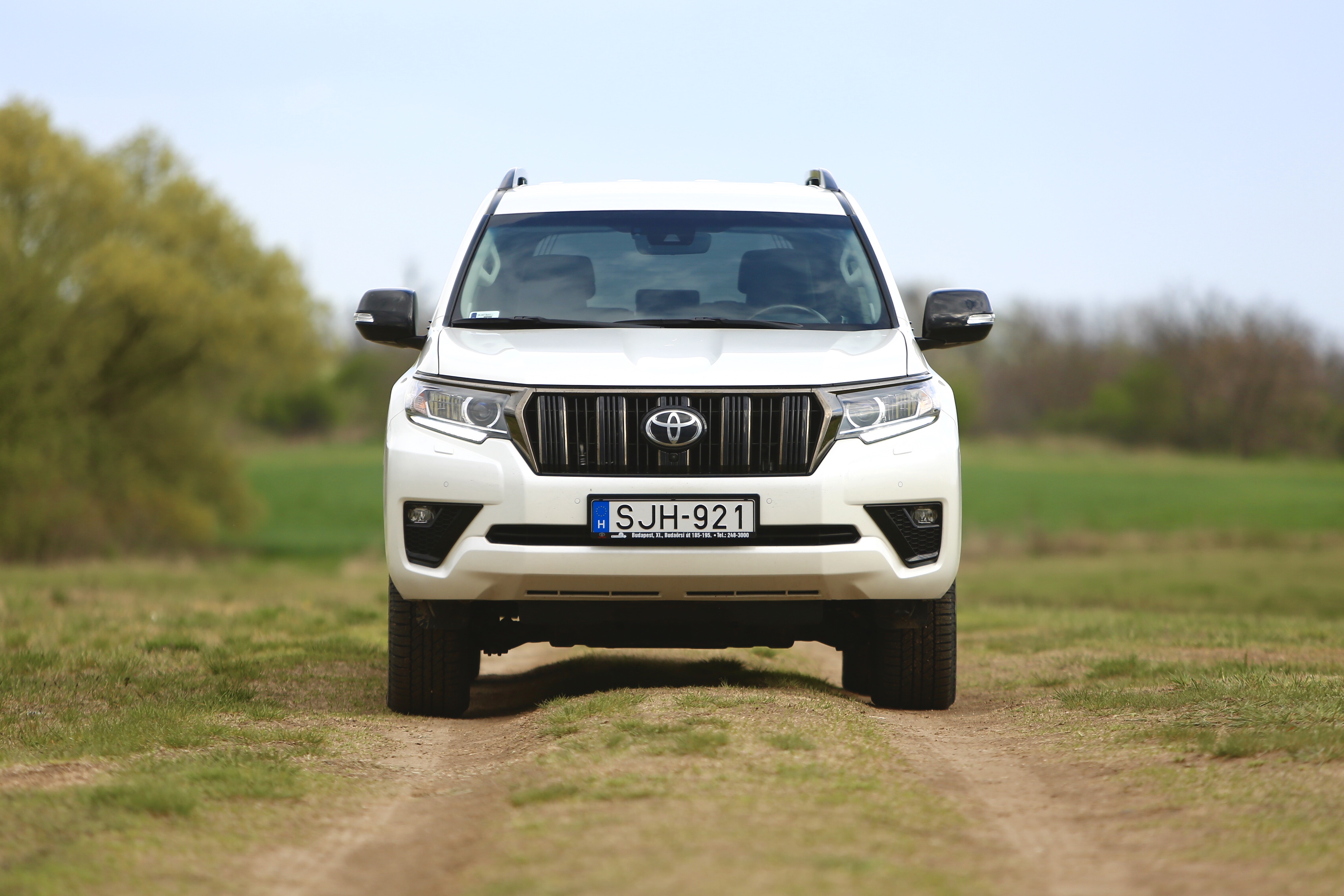 Utazás a világ körül? Ezzel simán! - Toyota Land Cruiser