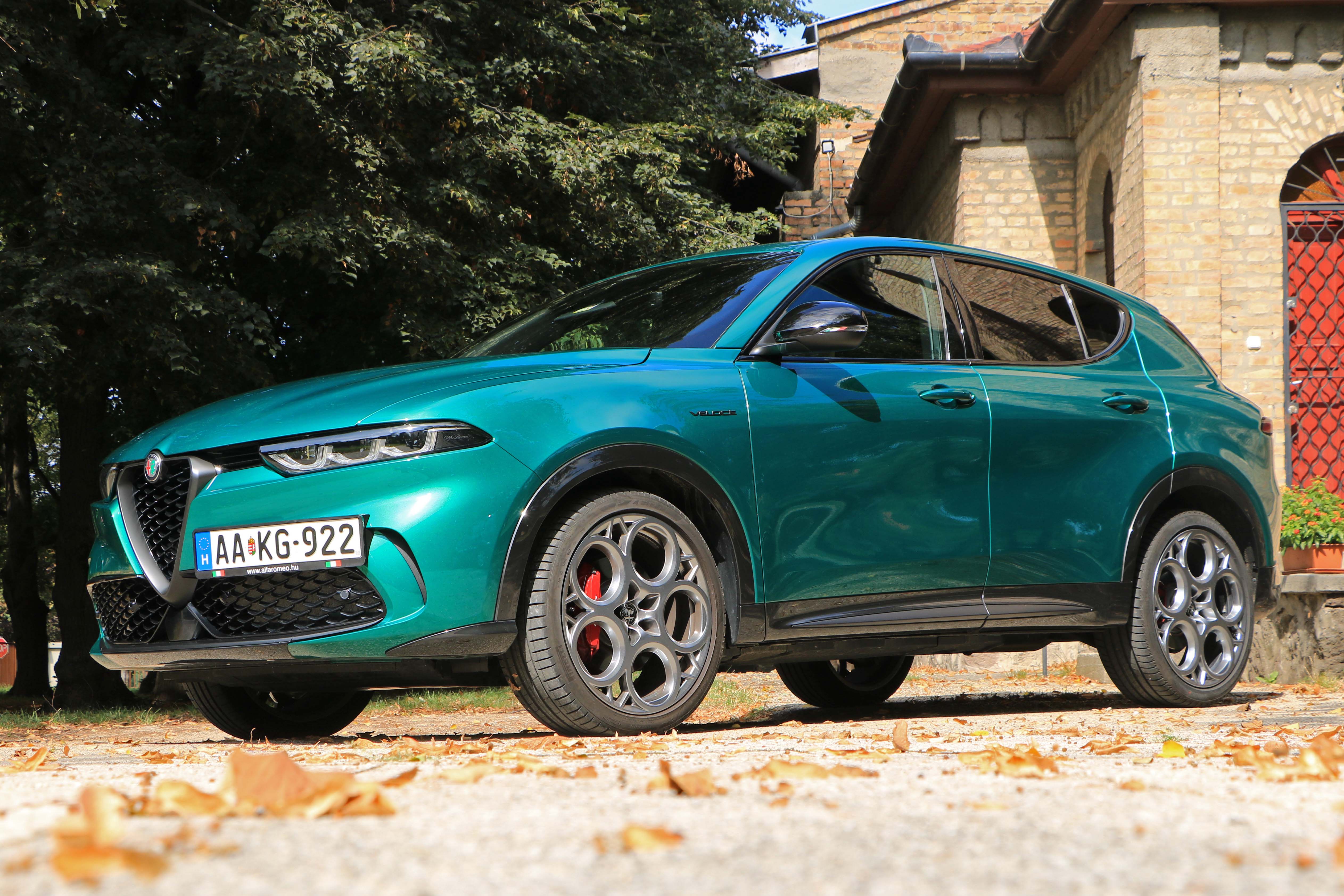 Az átlagos autóvásárlók fejét tekerné el az új Alfa Romeo