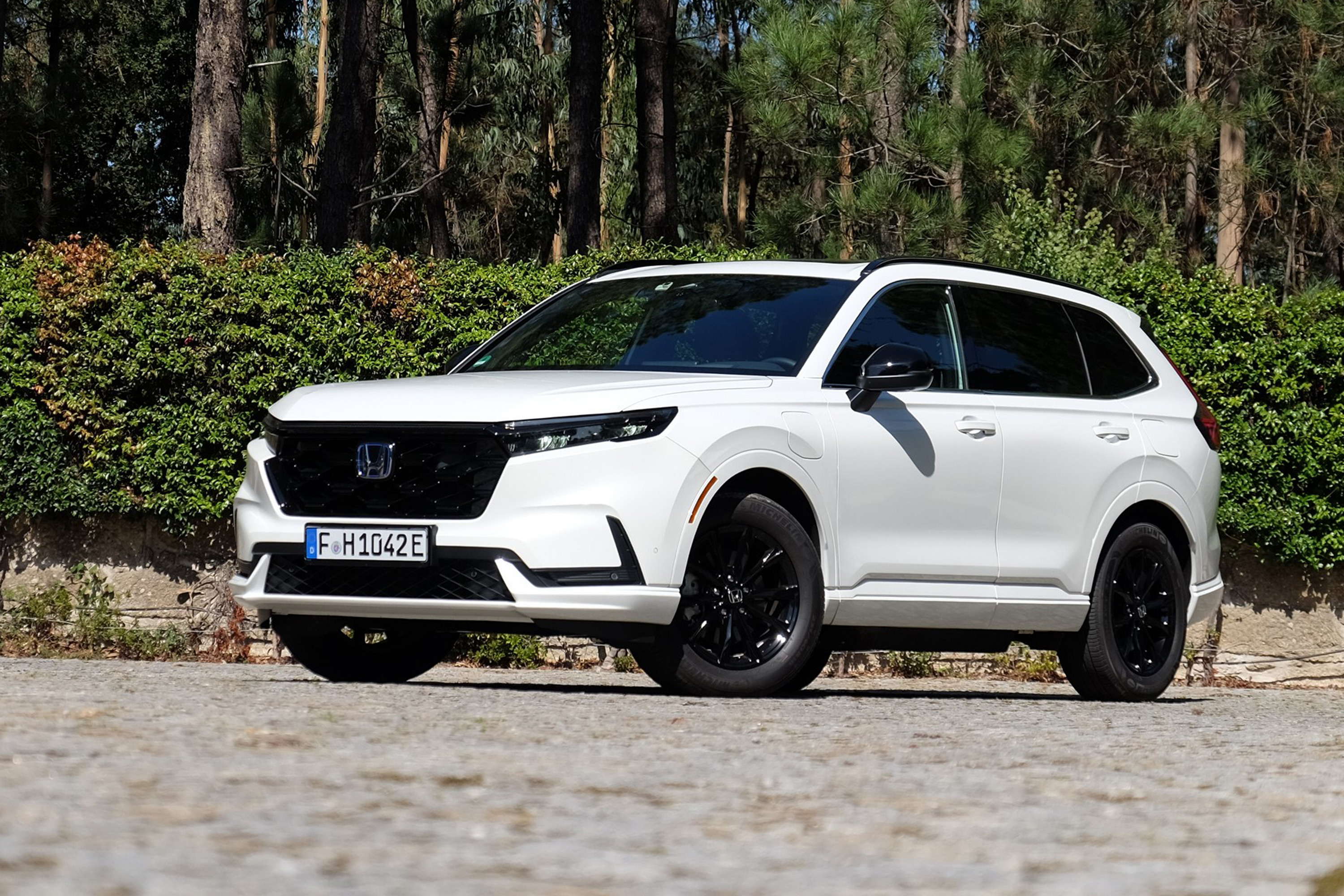 Befutott a Honda első konnektoros hibridje - Honda CR-V