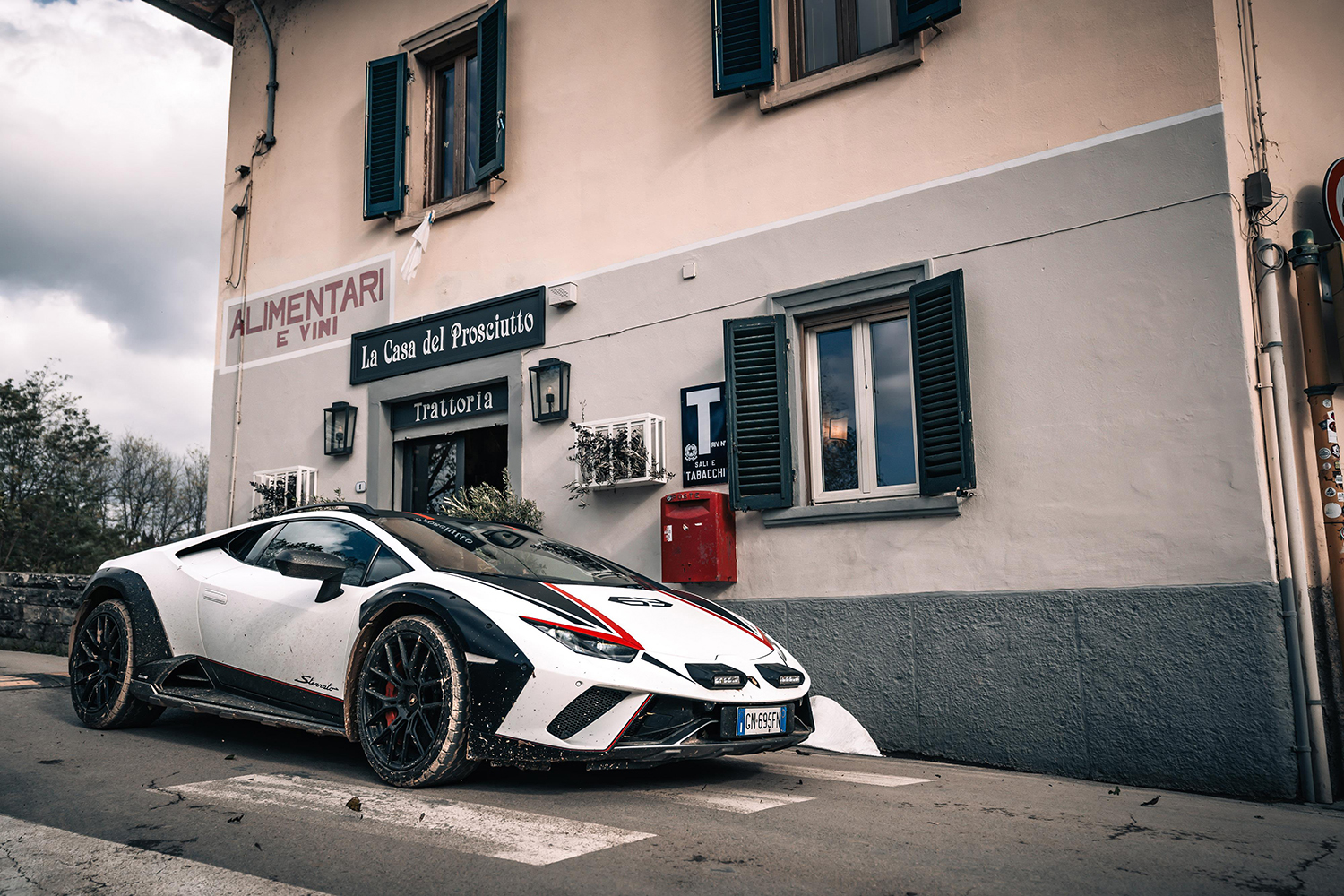 Üvöltve búcsúztattuk a Lamborghini szívómotorját