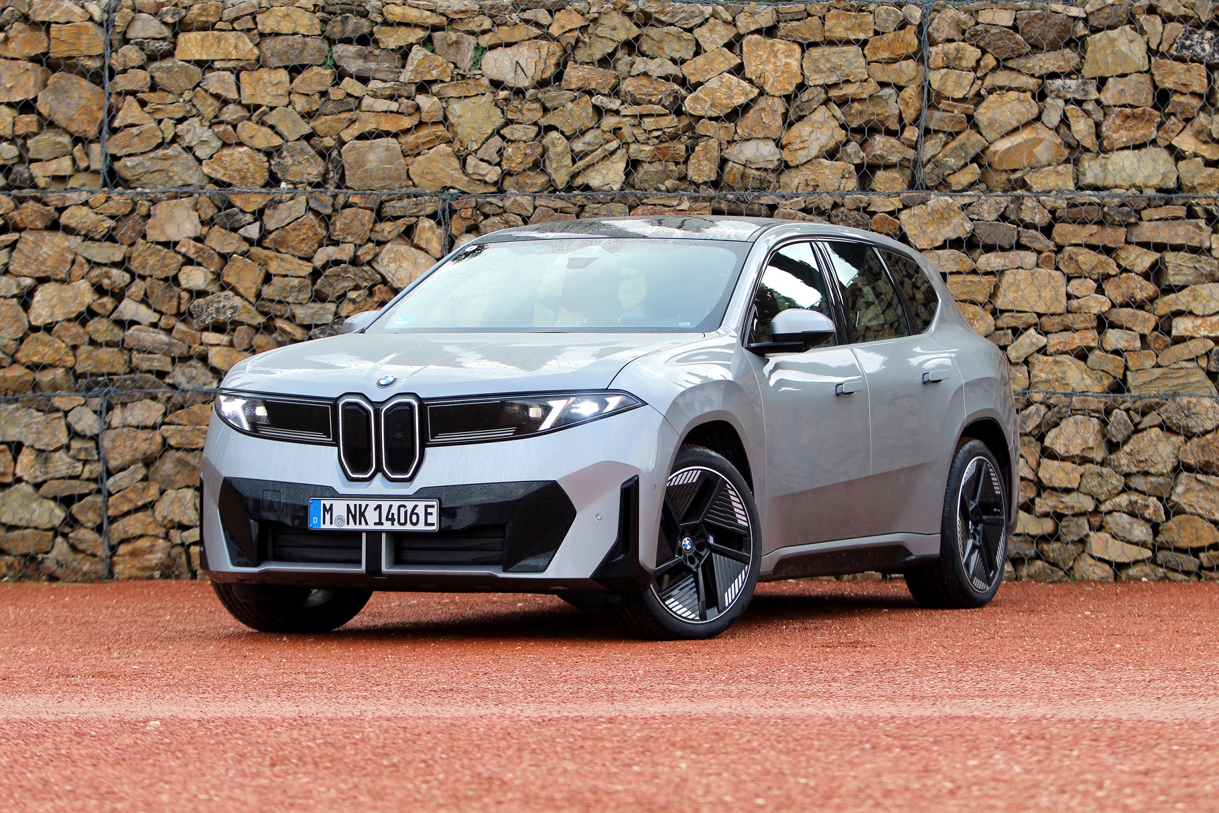 Büszkék lehetnek a magyarok erre a BMW-re