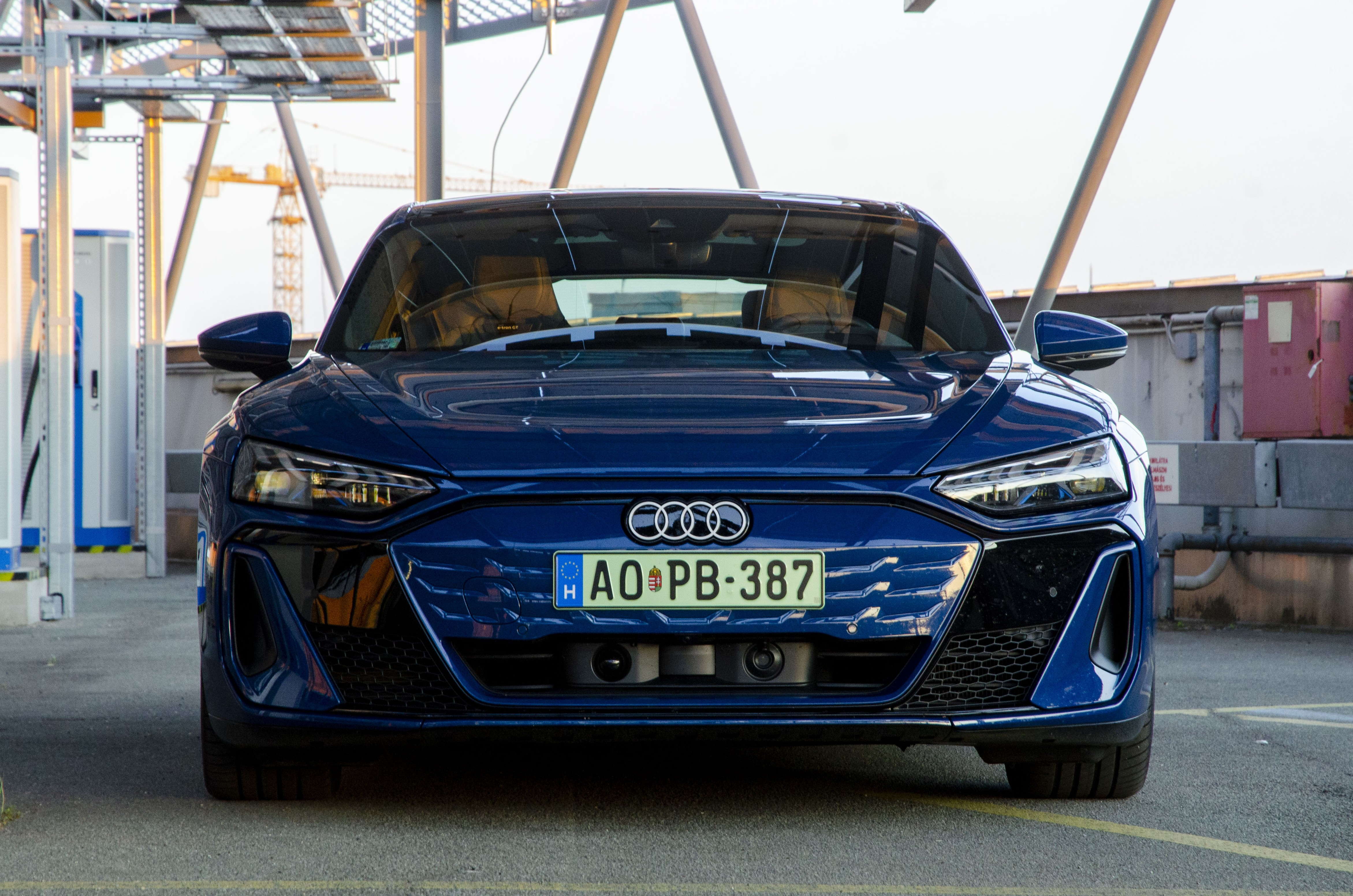 Ennél az Audinál csak egy Porsche jobb