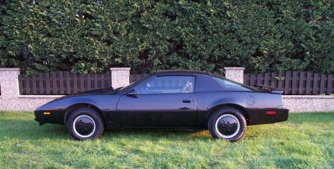 Az én autóm: KITT replica 1