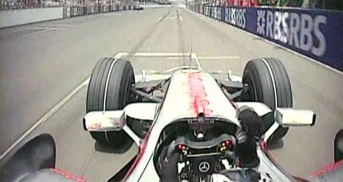 Alonso beintett a csapatnak? 7