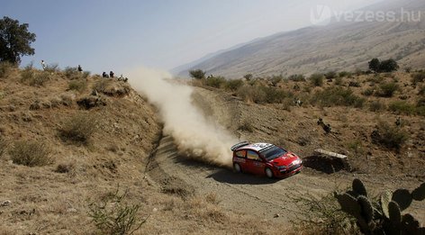 Meleg, por és kaktusz a hétvégén 7