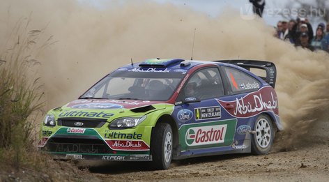 Nekivágódott a hídnak a hatszoros bajnok 7