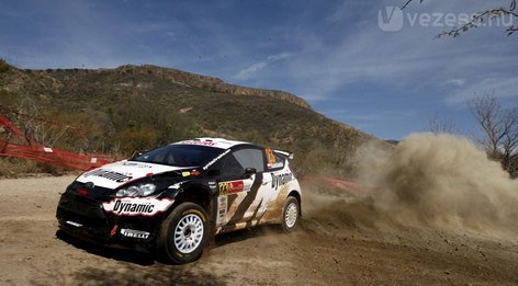 Beindította a motort a Ford 7