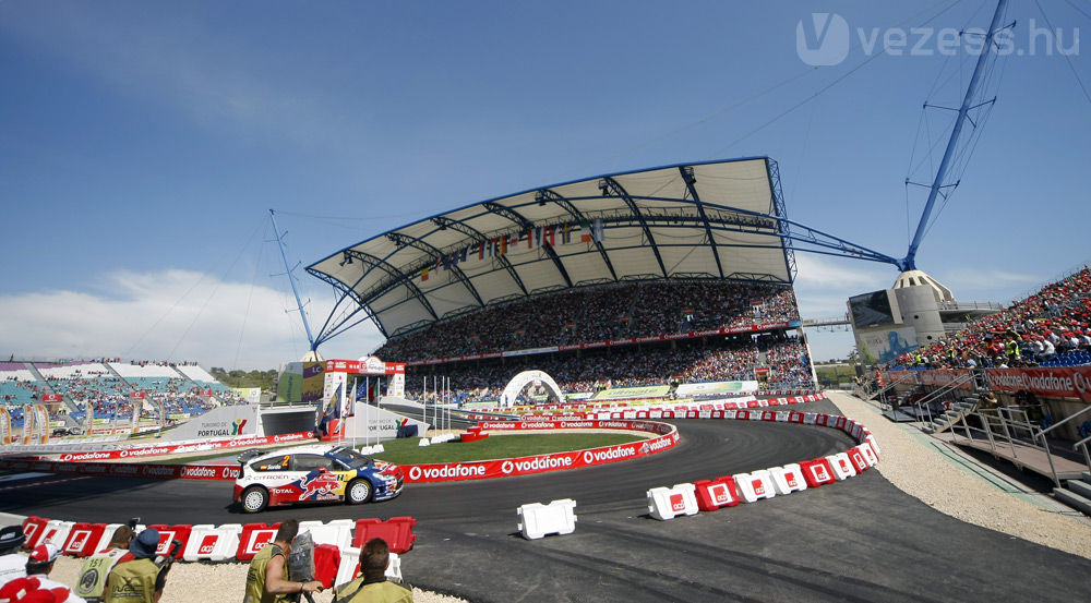 Horror baleset helyszínén a rali-vb-n 8