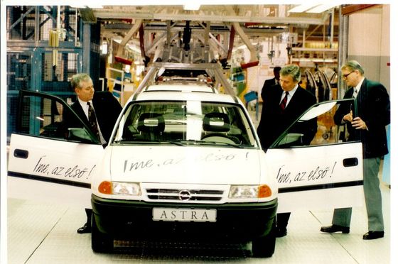 Szabad ég alatt az első szentgotthárdi Astra 9 Szabad ég alatt az első szentgotthárdi Astra 9