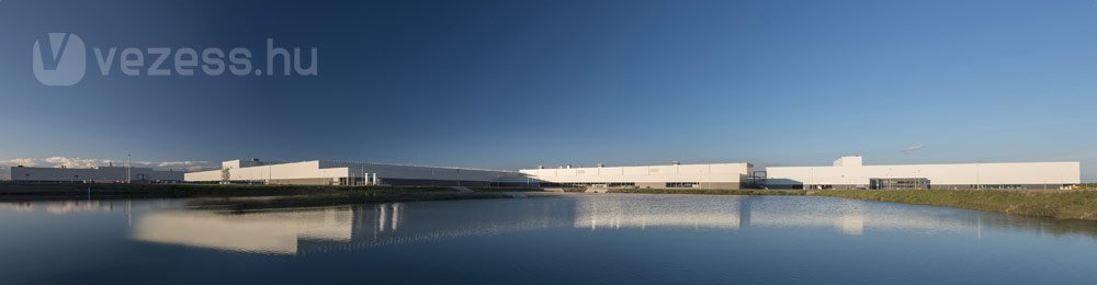 Orbán Viktor bemutatja: új Audi A3 szedán 8