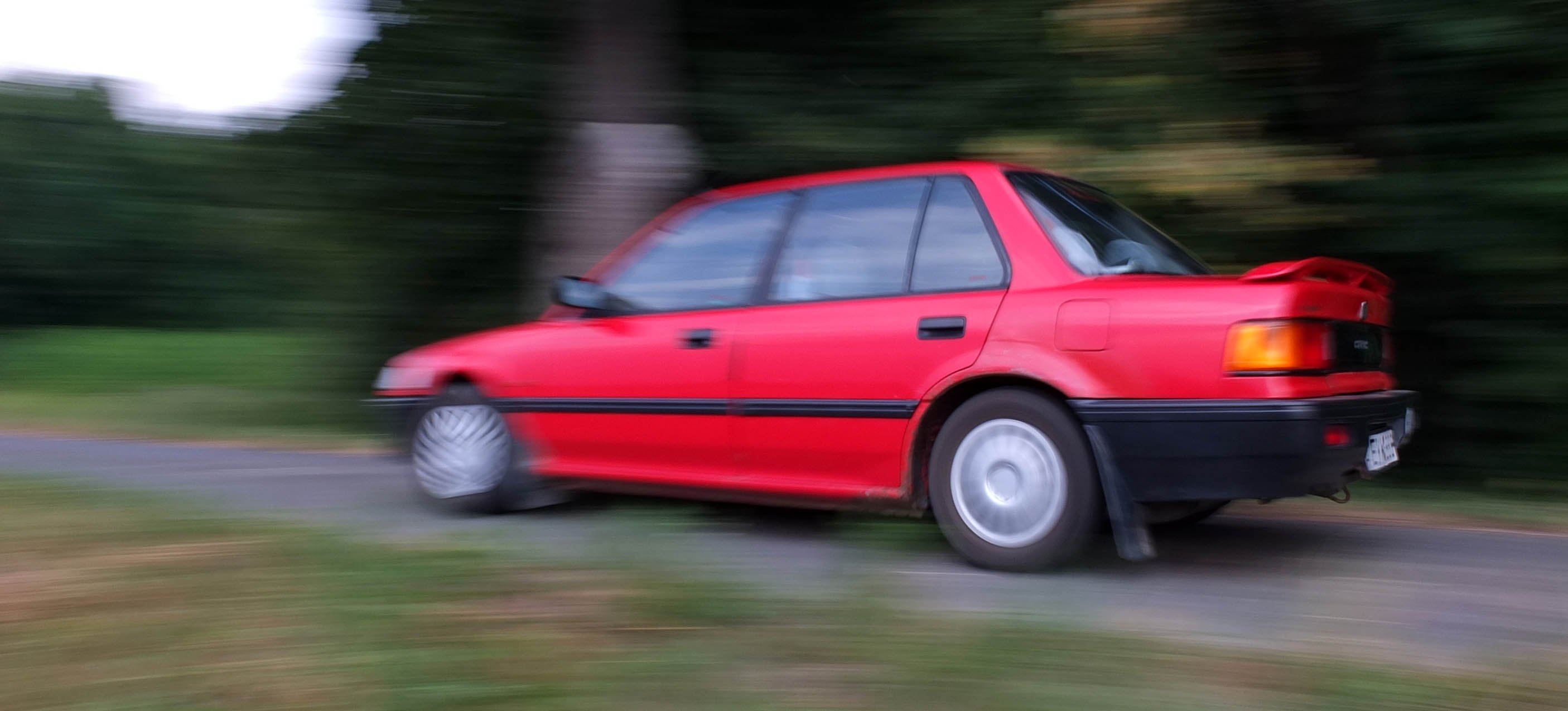 Kaphatunk autót egy havi fizetésért? 8 Kaphatunk autót egy havi fizetésért? 8