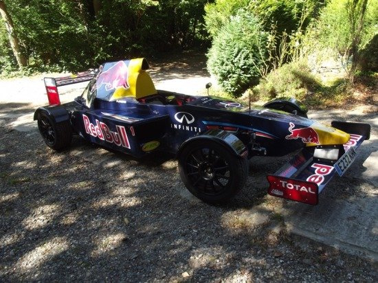 F1-es versenygép boltba járáshoz 2 F1-es versenygép boltba járáshoz 2