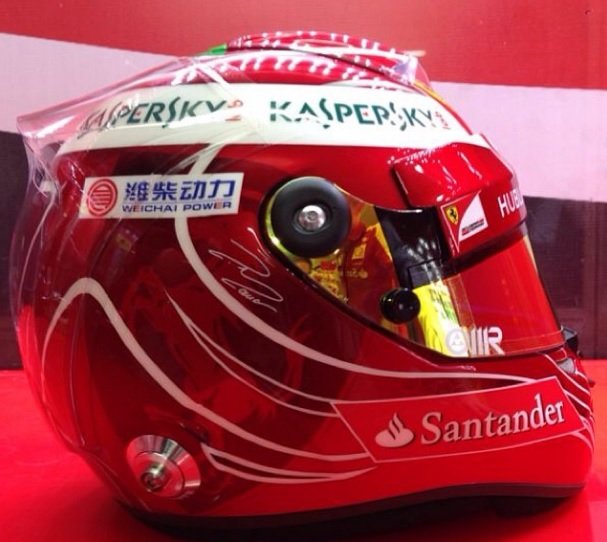 Massa vörös sisakkal indul hazai versenyén 2 Massa vörös sisakkal indul hazai versenyén 2