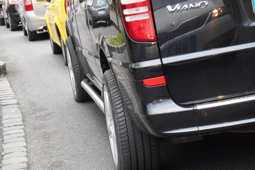 Fura tuning egy diplomata-kisbuszon 1