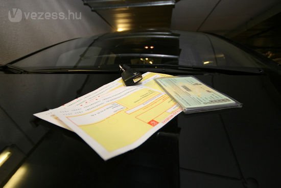 Van, aki öreg Volvóra vágyik 2