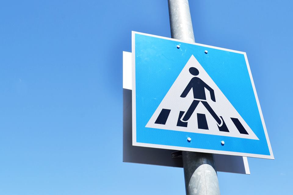 Intelligens lámpák, új szalagkorlátok az utakon 6