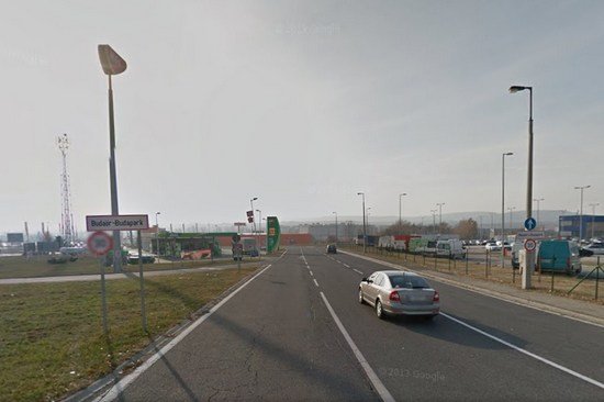 A bíróságok miatt van annyi felesleges tábla 8