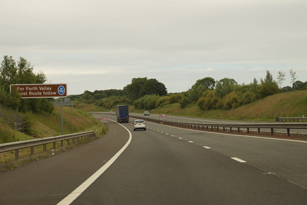 Zseniális ideiglenes korlátozó táblák Skóciában 1