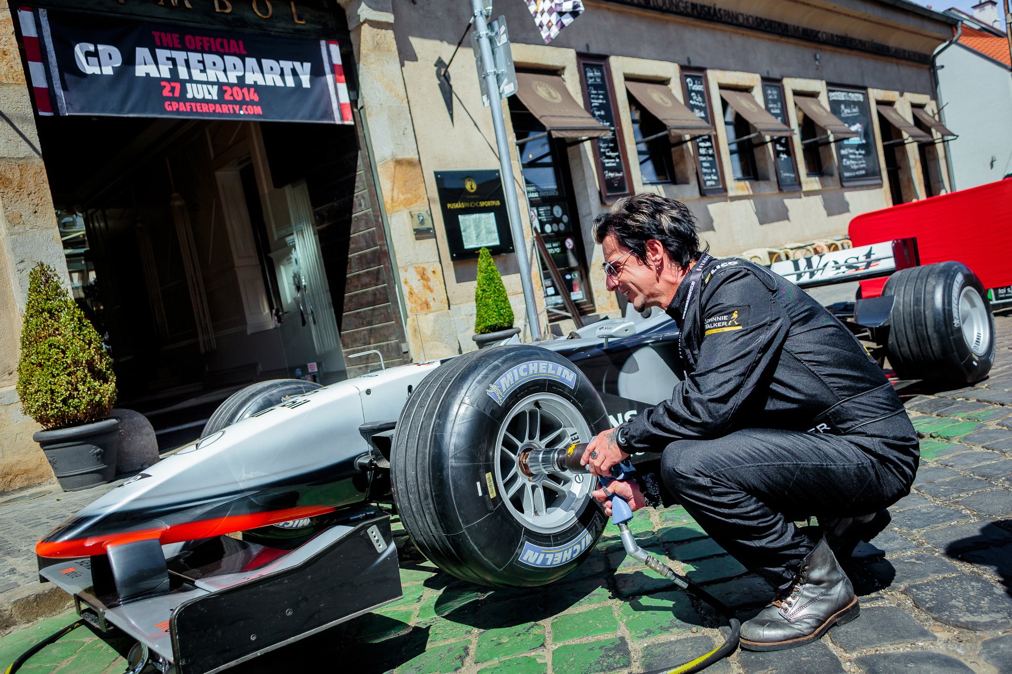 Gyere és bulizz együtt a Forma -1 sztárjaival és Magyarország legszebb lányaival a Symbolban! (x) 5