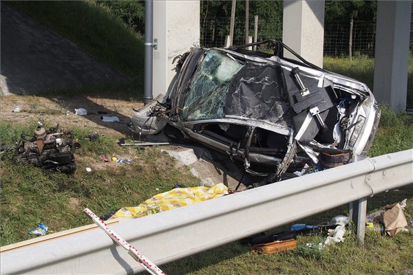 Baleset az M5-ösön – megindult a forgalom 7