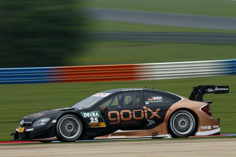 19 éves ifjú oktatott a DTM-ben 3 19 éves ifjú oktatott a DTM-ben 3