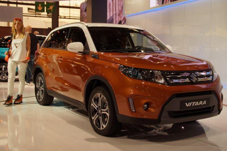 Munkagépnek ütközött egy motoros Budapesten 8