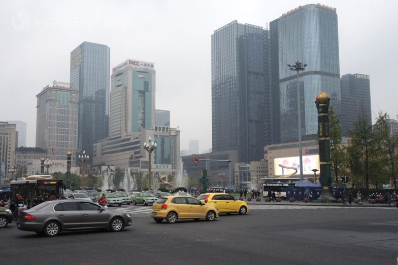 Több úton még nem lehet közlekedni Pest megyében 8