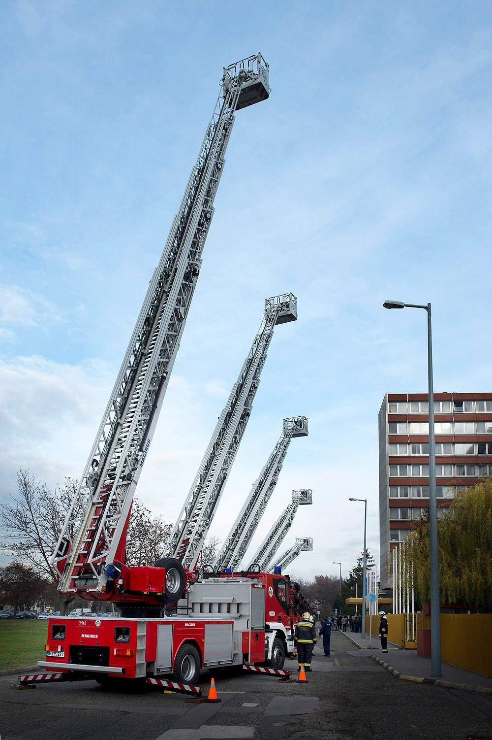 A nap képe – milliárdos új szupergépek a katasztrófavédőknél 4