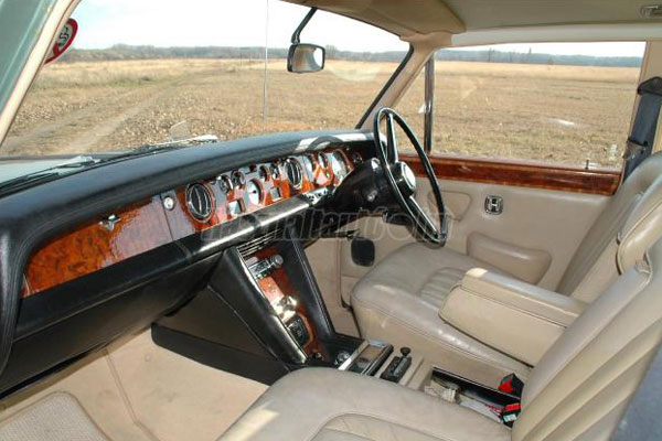 Ingyen elvihető a magyar Rolls-Royce 5